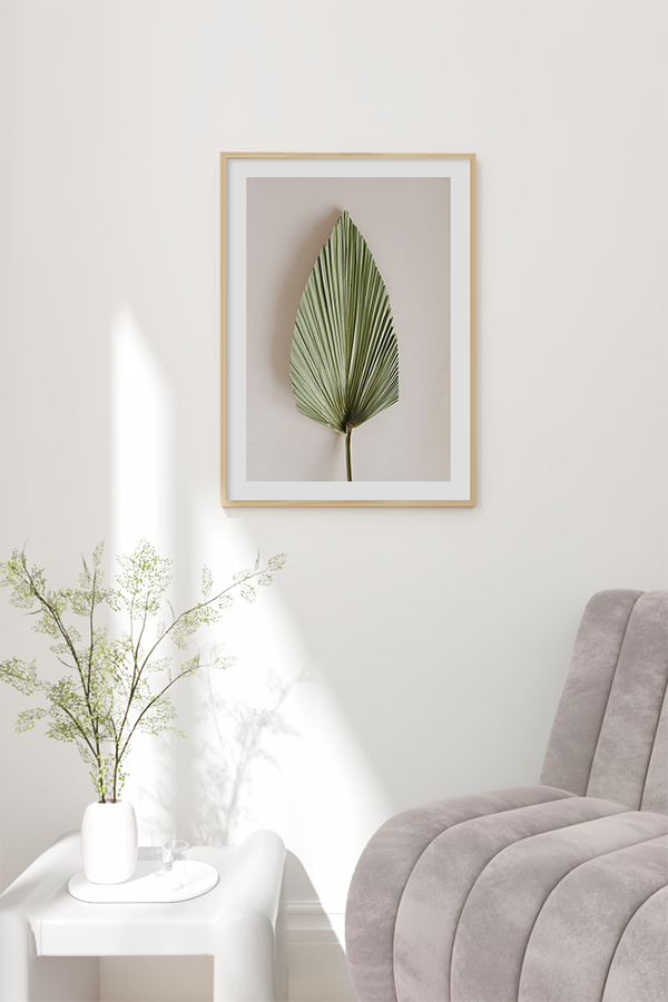 Trimmed Green Leaf Poster